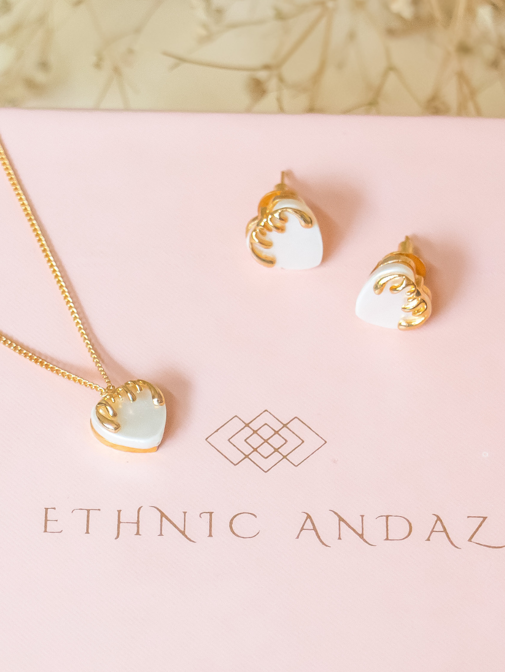 Melting Heart Set - Earrings & Neckchain