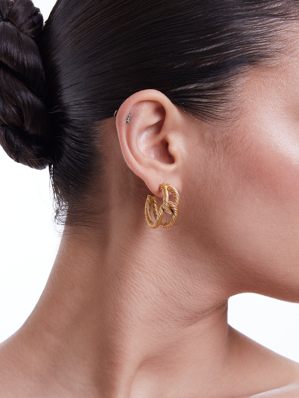 Threaded Circular Hoops