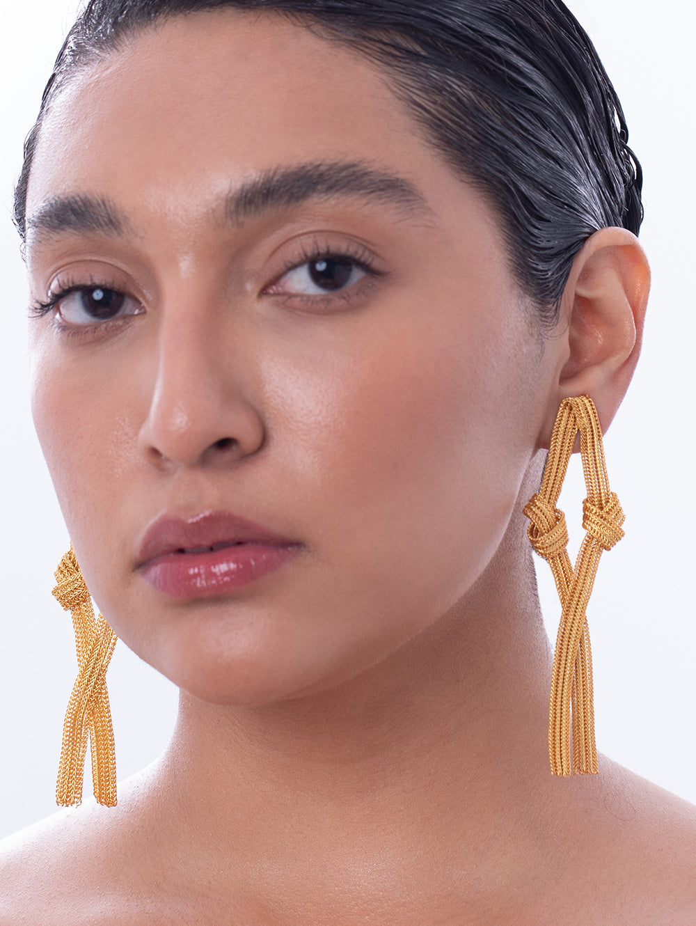 Gold Mesh Necklace + Short Earrings