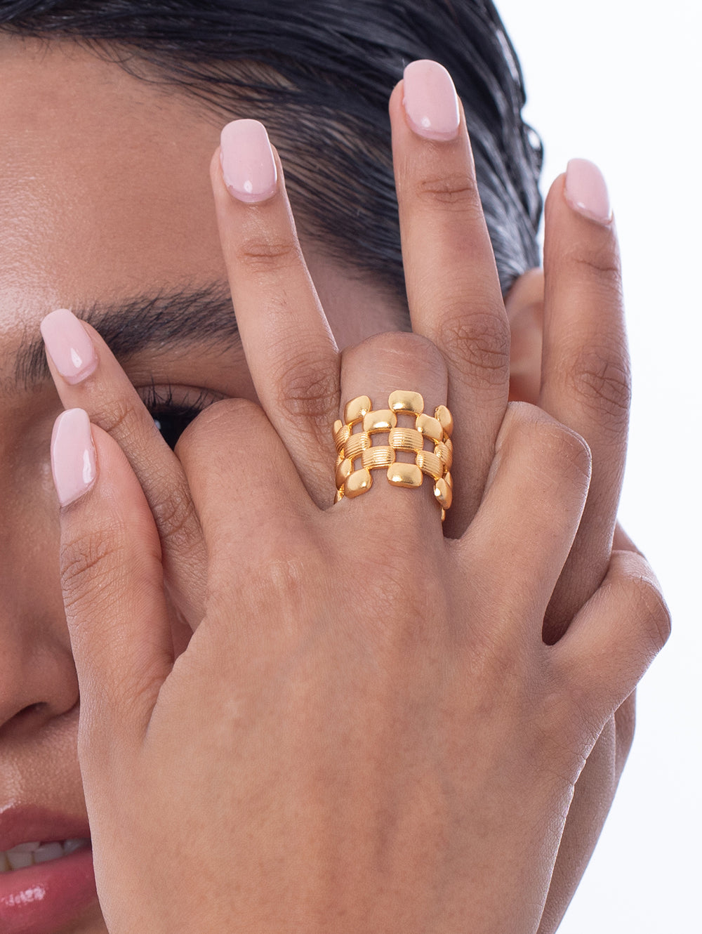 Golden Cutout Chain Ring