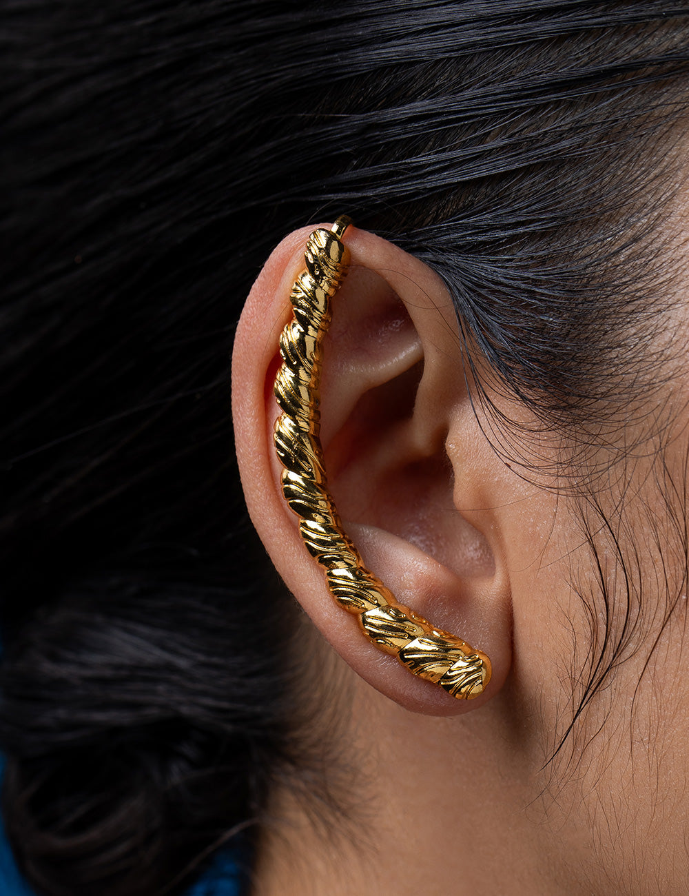 Golden Leaf Tendril Ear Cuff