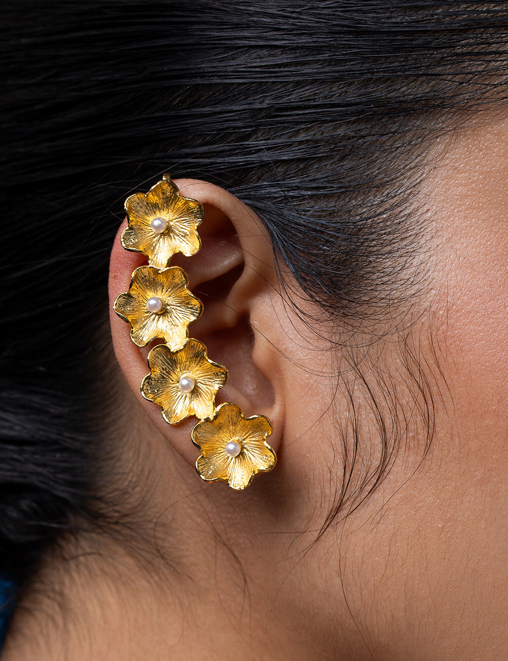 Golden Garland Ear Cuff