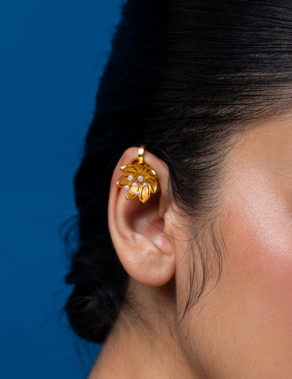 Pearly Golden Flower Bugadi