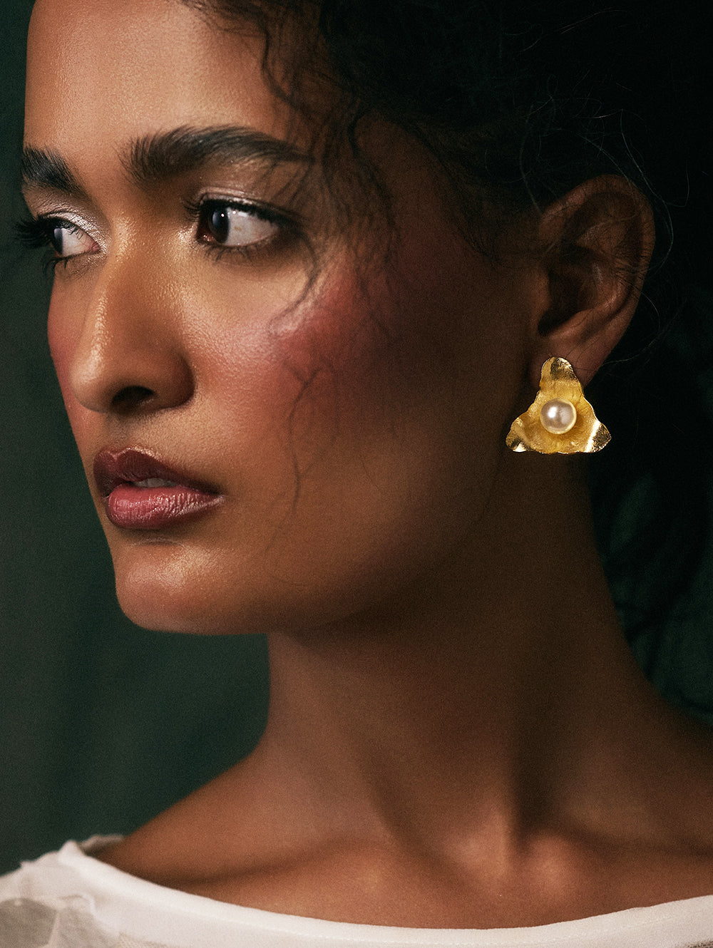 Reeva Gold Studs
