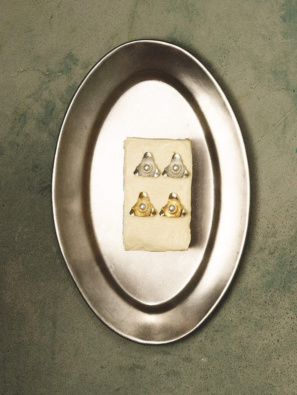 Reeva Gold Studs