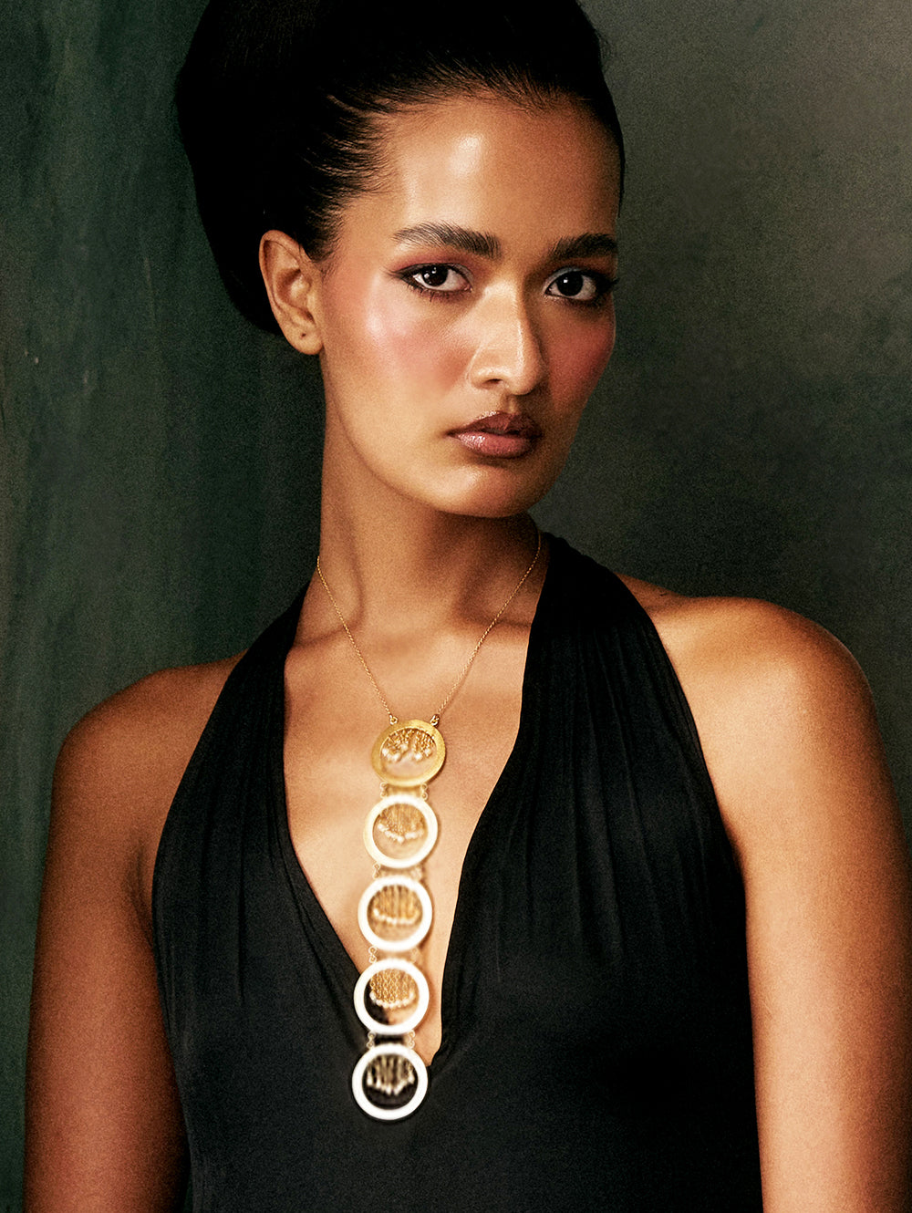 Reeva Golden Tie Necklace